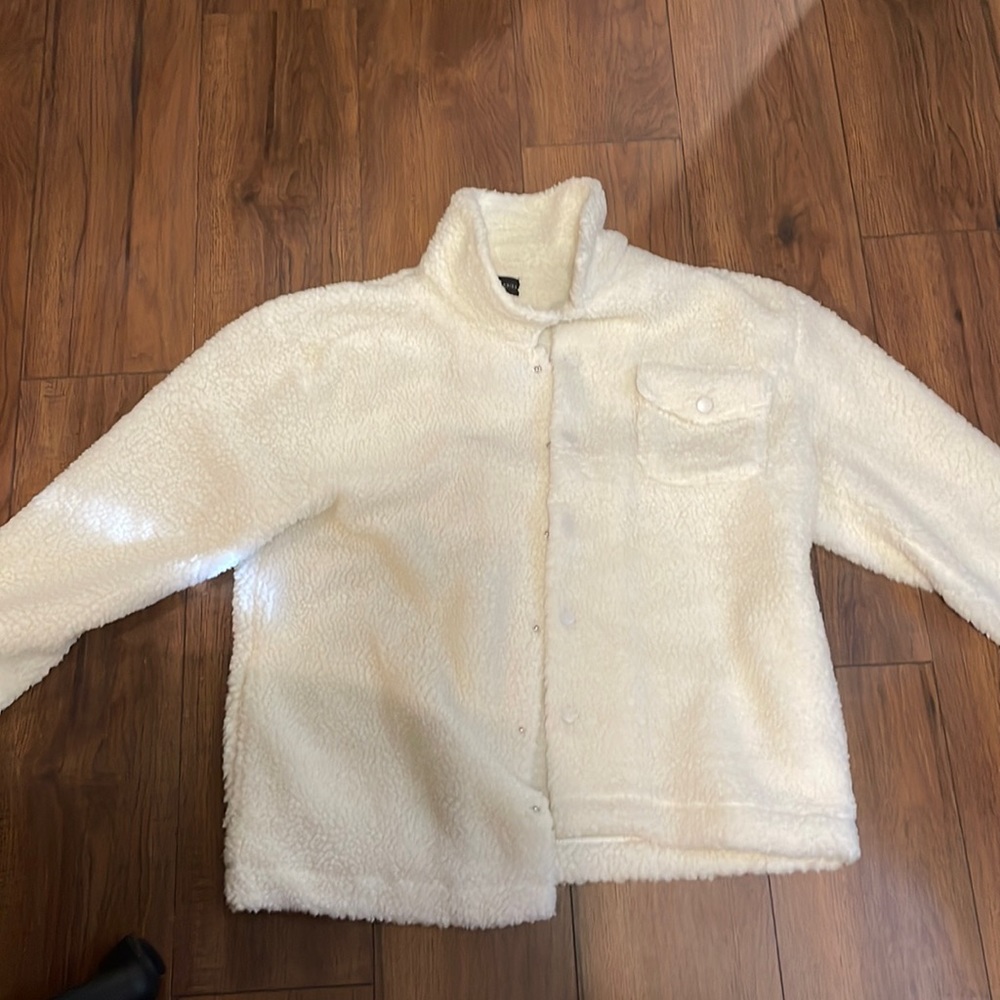 No Boundaries White Sheep Jacket